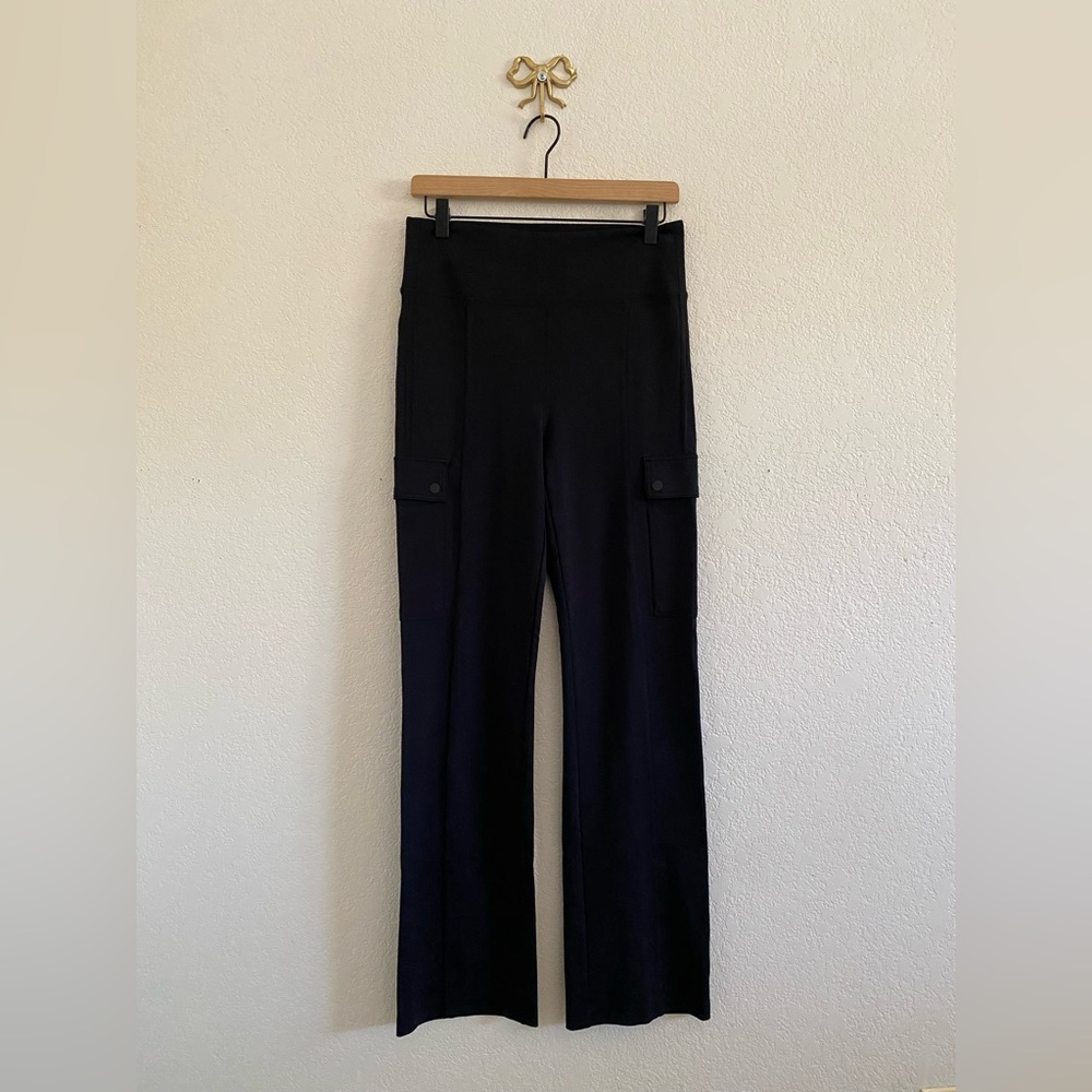 Athleta Small Delancey Straight Cargo Pant Black Pants Active Work Casual